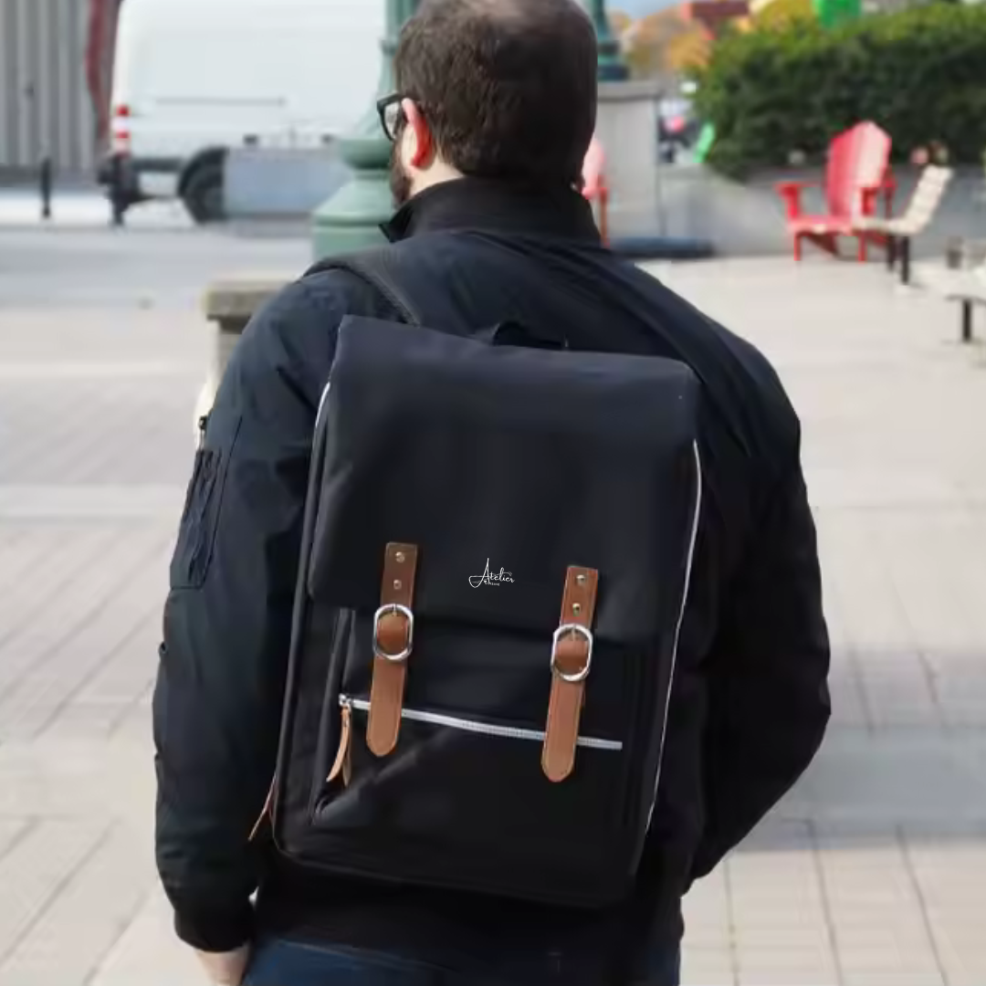 ChefBag porté dans un environnement urbain – sac à dos élégant pour cuisiniers en déplacement